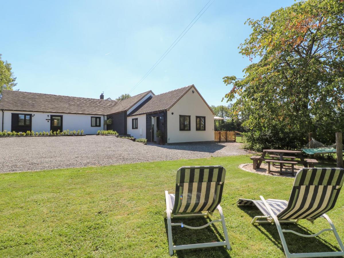 The Den, Bank Top Farm Ashbourne  Exterior photo
